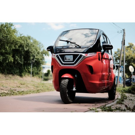 Skuter Zadaszony trójkołowy Sarini VELO